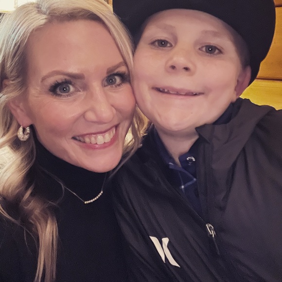 Meet your Posher, Kristen - Picture 5 of 9